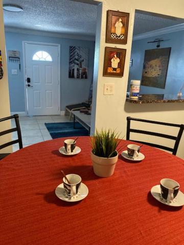 מיאמי Modern 2/1 Apt Near Midtown And Beaches מראה חיצוני תמונה