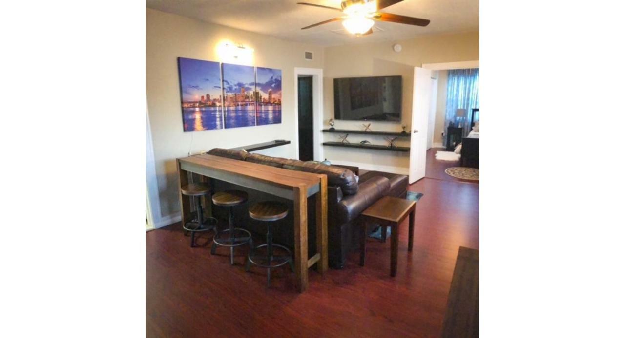 מיאמי Modern 2/1 Apt Near Midtown And Beaches מראה חיצוני תמונה